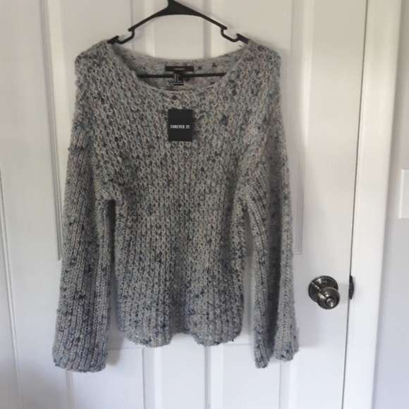 Forever 21 Sweaters - Forever 21 ladies sweater